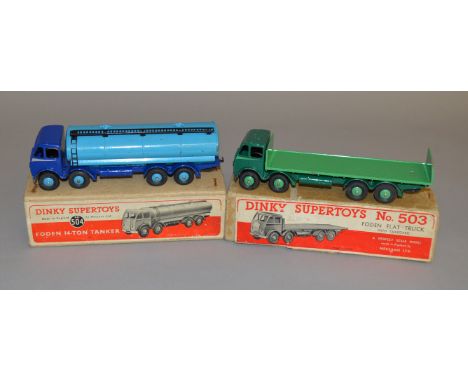 2 boxed Dinky Toys, 503 Foden Type 1 Flat Truck with Tailboard iwith dark green cab and chassis with light green flash, back 