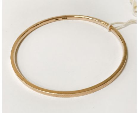 15CT GOLD BANGLE 23 GRAMS APPROX
