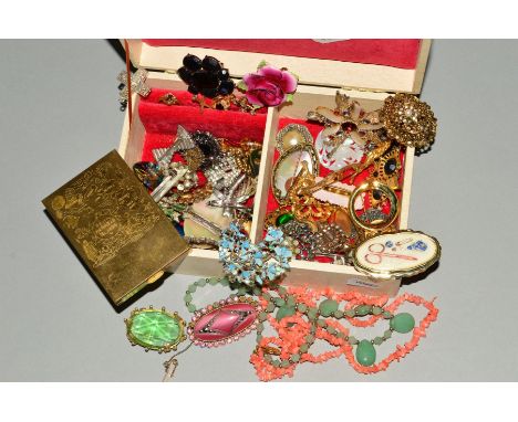 A JEWELLERY BOX OF COSTUME JEWELLERY, to include a branch coral necklace and an aventurine quartz necklace, a compact and var