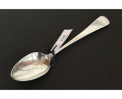 A GEORGIAN HALLMARKED SILVER OLD ENGLISH PATTERN TABLE SPOON BY WILLIAM BATEMAN, LONDON 1822