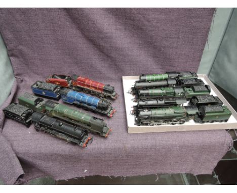 Nine Hornby, Bachmann and similar 00 gauge Locos &amp; Tenders comprising, Hornby 2-6-0, 2-8-0, 4-6-0, 4-6-2 x 3, 2-8-0, Bach