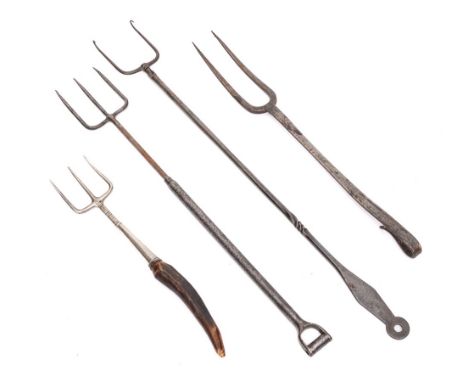 A plated three pronged fork: with horn handle, a metal three pronged telescopic fork with 'garden fork' handle, a twin tine m