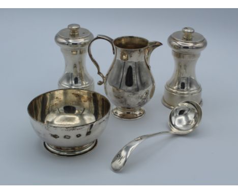 Payne and Son, a Queen Elizabeth II silver sparrow beak jug, London 1971, 9cm, a conforming sugar, together with a pair of si