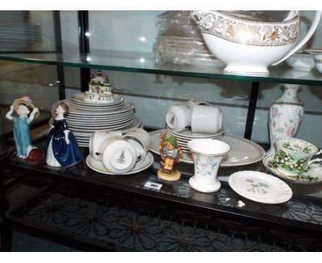 A collection of approx 33 Royal Doulton ceramic tableware decorated in the Morning Star pattern, two Royal Debbie HN2385 and 