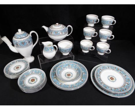 Wedgwood - a coffee / tea service decorated in the Florentine pattern comprising 30 pieces (random examination reveals no cra