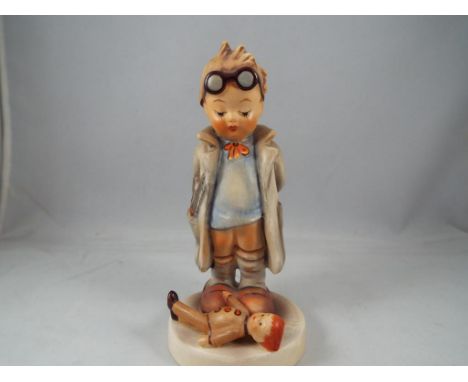 A Hummel figure entitled Doctor Dolley. Estimate £15 - £25