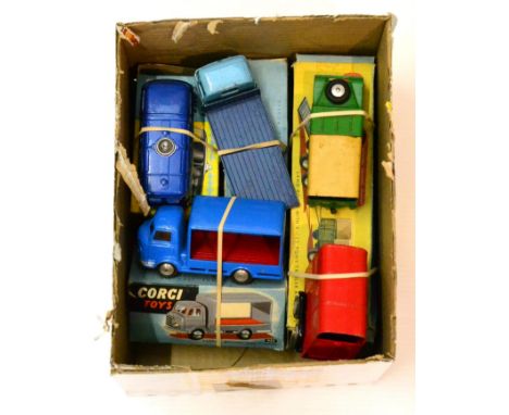 Corgi Various Vehicles Gift Set No.2 Land Rover and Rice Pony Trailer (G box F-G, lacks insert) 455 Karrier Bantam two tonner