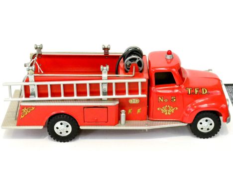 Tonka No.5 Push Along Fire Engine with ladder to side, two hose sections, hose reel (somewhat perished) silver running boards