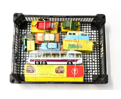 Dinky Various Boxed Models 952 Vega Major Luxury coach, 188 Four Berth Caravan, 140 Morris 1100, 196 Holden Special, 688 Fiel
