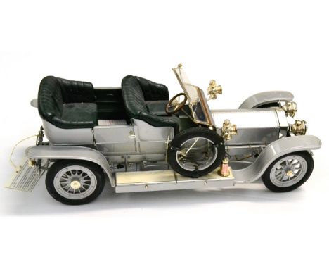 Franklin Mint Rolls Royce Silver Ghost 1907 14.5'', 37cm (E-G, a little dirty, with leaflet) 