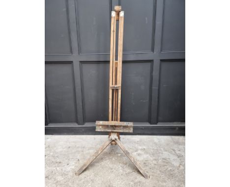 A vintage beech artist's easel, stamped 'Reeves'.&nbsp; 