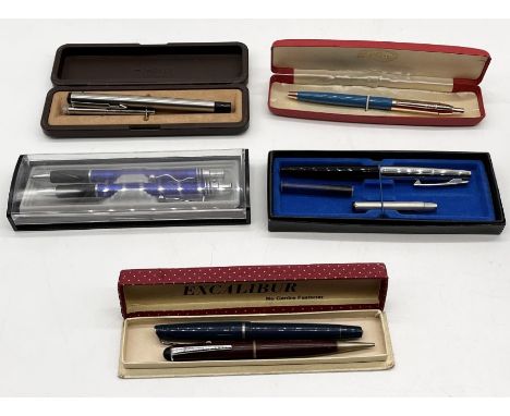 A small collection of vintage pens etc. including Sheaffer, Osmiroid and Parker