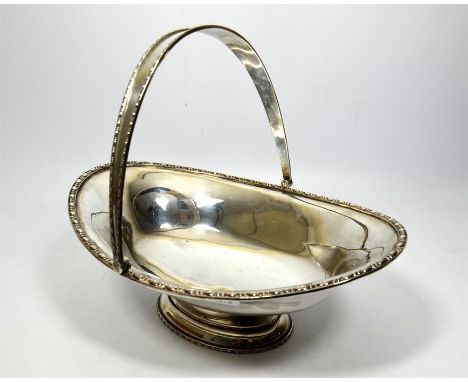 A silver swing handled basket by Mapping and Webb, Sheffield 1912. Height 27cm, weight approx 787 grams.