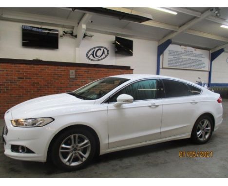 Make &amp; Model: Ford Mondeo Titanium TDCIDate of Reg: FE15 NFVColour: Whitecc: 1997MoT: 23-02-2022Fuel Type: DIESELMileage:
