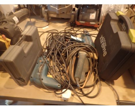 Collection of electric hand tools, drills, screwdriver, sander, jigsaw etc 