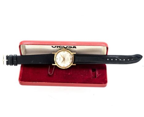 A GENTLEMAN'S 9CT GOLD ORIOSA WRIST WATCH CIRCA 1960s, WITH ORIGINAL BOX.Movement: 21J, manual wind, adjusted.Case: Diameter 