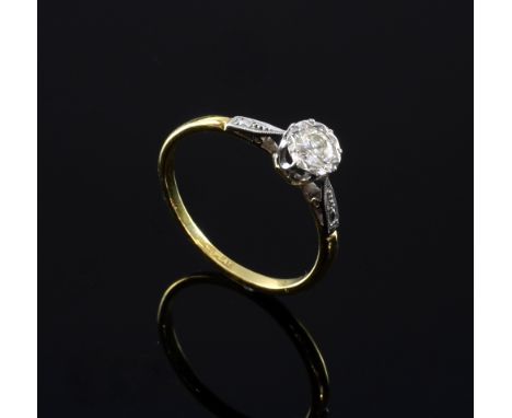 Vintage single stone diamond ring, round-brilliant cut diamond weighing 0.20cts with diamond set shoulders, in a platinum set