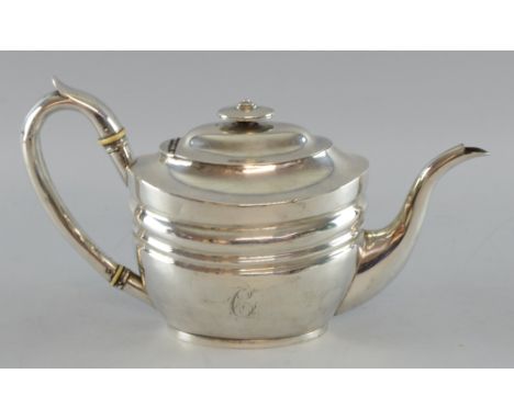 George III silver oval teapot, London, 1804, 18oz, 559g,