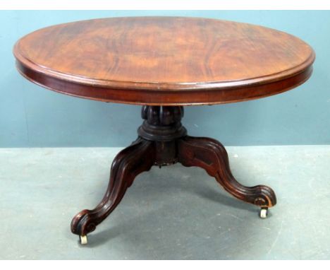 19th century round breakfast table on column support and tripod base diameter 118cm