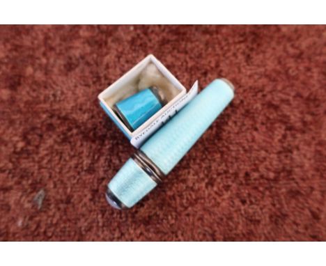 Norwegian silver and enamel Etwee with turn off lid in the form of a thimble, the case containing scissors, threader and knif