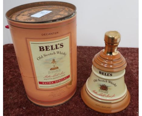 Boxed Bells Old Scotch Whisky Wade ceramic sealed bell decanter (18.75cl) 