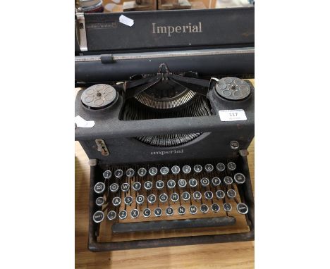 Vintage Imperial Typewriter 