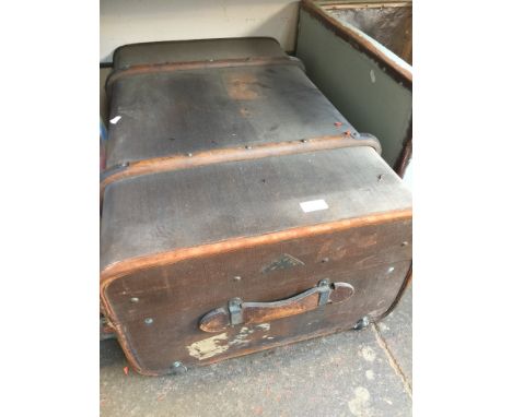 CABIN TRUNK OF PRINTS
