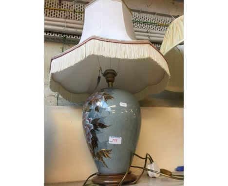 POTTERY TABLE LAMP