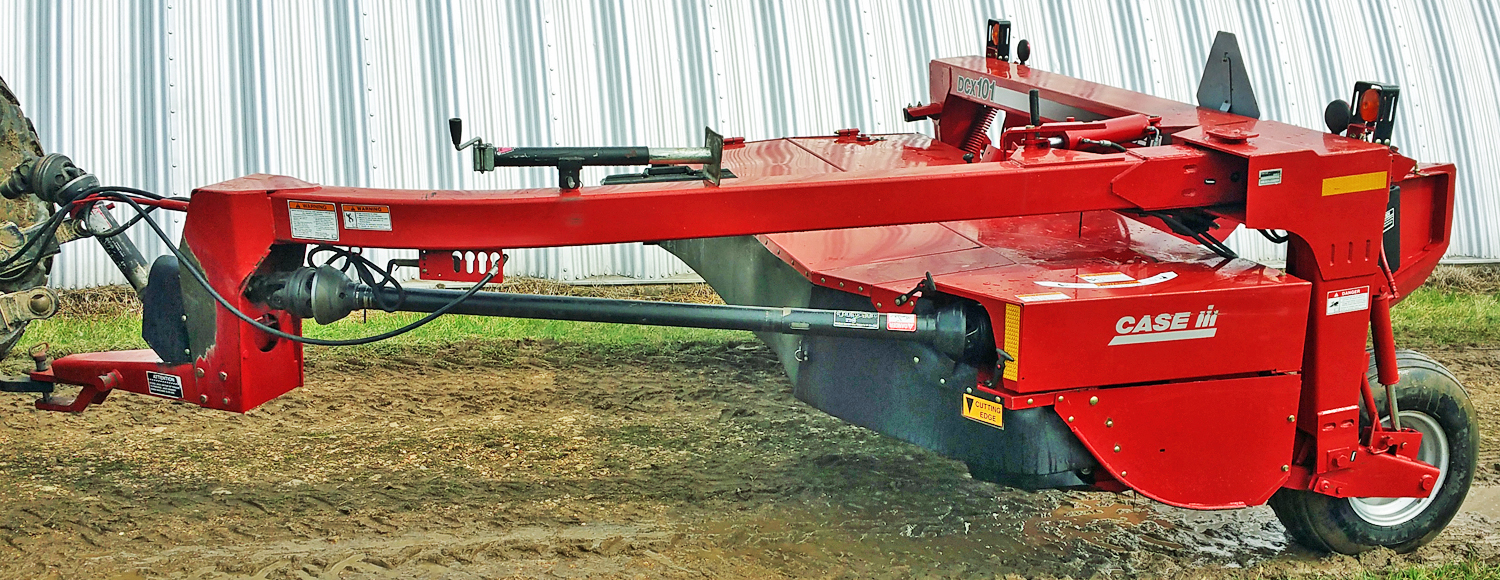 CaseIH DCX101 Discbine, 10â€™4â€ , rubber roll conditioner, 540 pto