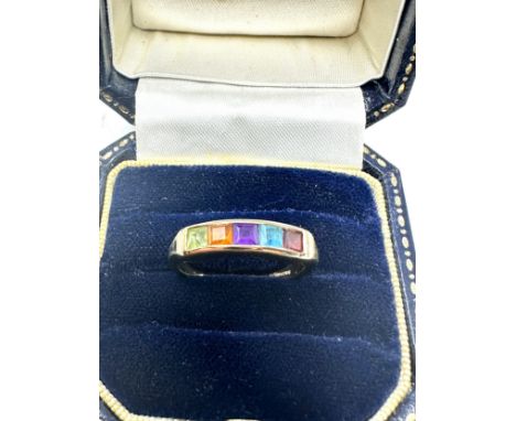 9ct gold multi-gemstone five stone ring inc. garnet, topaz, ame, citrine &amp; peridot (3g) 