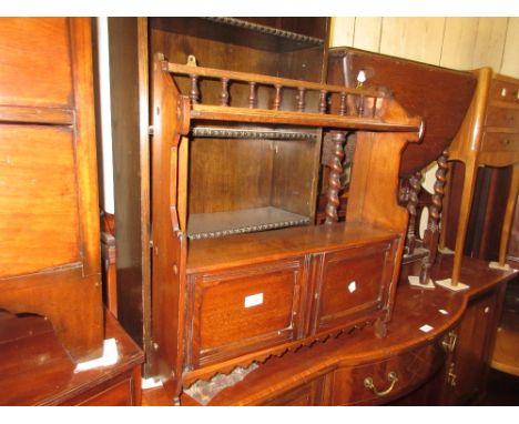 Small Victorian walnut wall bracket with two cupboard doors 