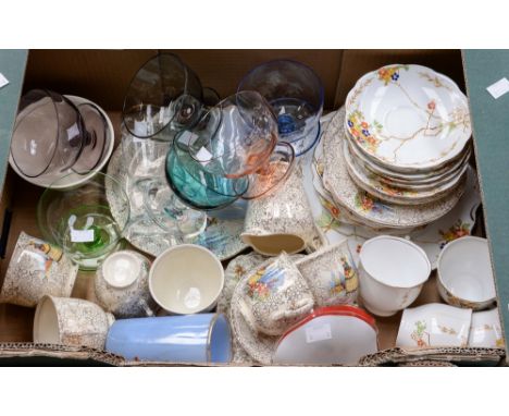 A box of assorted glass/ceramics to include harlequin sundae dishes bone china 1930s 'Summer Blossom' tea service, and the 'Q