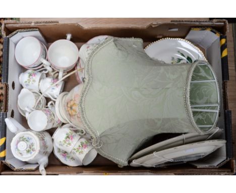 A quantity of ceramics to include Royal Albert coffee service, 'Moss Rose' lamp, Wedgwood etc 