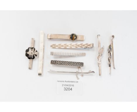 A collection of silver tie clips 1.3ozt approx. (9)