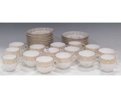 Davenport part tea service in white and gilt. (qty)