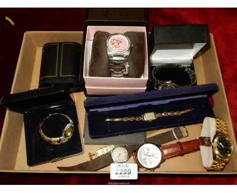 A tray of watches to include: Sekonda, a ladies rolled gold Lusina Geneve wristwatch, etc.