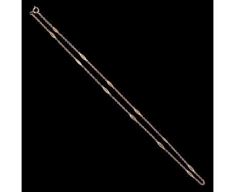 A vintage yellow metal necklace of fine belcher links interspersed with openwork lens-section links, 44 cm, 4 g