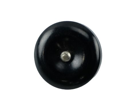 A Second World War British Army escape and evasion revolving shank button compass