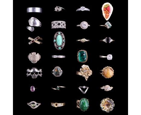A group of vintage and contemporary costume jewellery rings