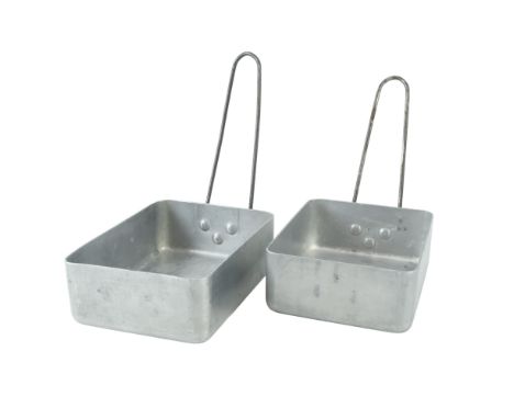 A set of 1939 dated British army aluminium mess tins