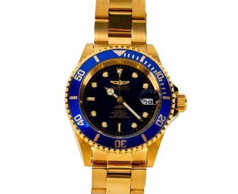 8930OB gold tone stainless steel case 40mm diameter. Blue dials and luminous hands and hours mark.Extra bands parts included.