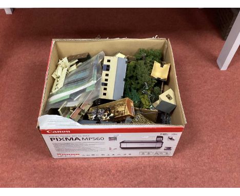 A Quantity of Predominantly OO Gauge Lineside Plastic Model Buildings, Accessories and Scenics, playworn.