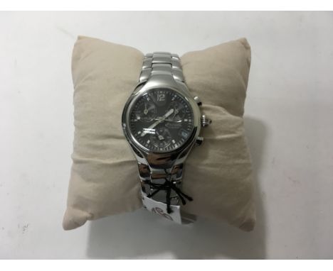 A boxed ladies Ingersoll chronograph wrist watch with date aperture.