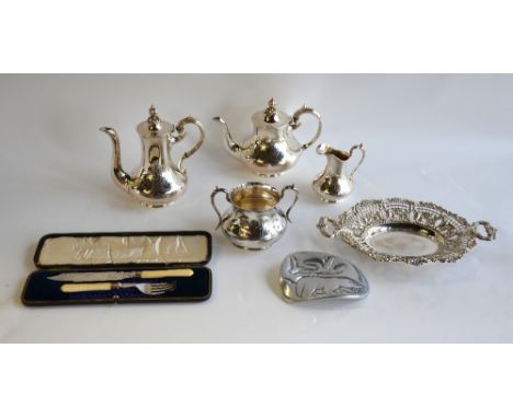 A Victorian cased cake knife and fork with silver ferrules and ivory handles, to/w an electroplated four-piece tea/coffee ser