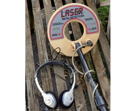 Laser Rapier metal detector with instruction manual. For a video of these detectors in action please see https://www.youtube.