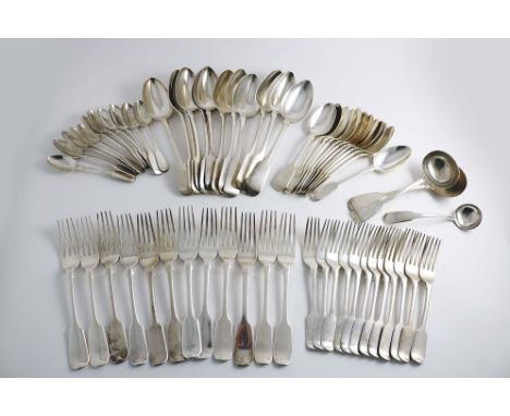 A COLLECTED OR HARLQUIN PART SERVICE OF FIDDLE PATTERN FLATWARE TO INCLUDE:- Twelve table spoons, twelve table forks, twelve 