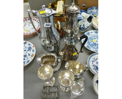 Parcel of good electroplate ware including coaster, tea service items, toast rack and a small parcel of other metalware