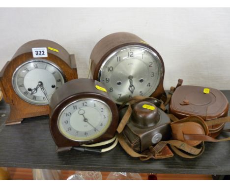 Smith electric clock, Smith mantel clock and another polished mantel clock, a cased Agfa Movex camera and another cased vinta