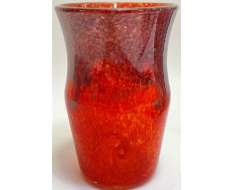 A Strathearn art glass vase with orange/brown swirled blown glass pattern and aventurine inclusions (marked verso) (h- 19.5cm