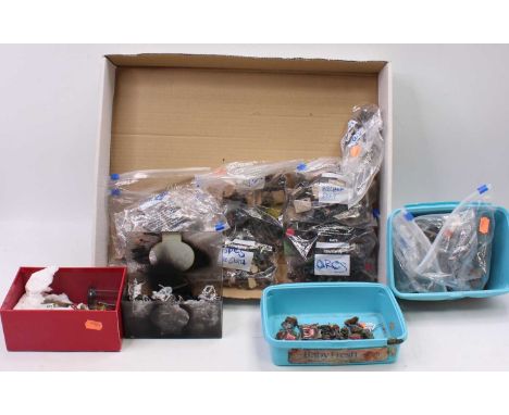 A very large quantity of various Games Workshop, Gremlin, Lord of the Rings, Citadel Miniatures, Pre-Slotta together with var